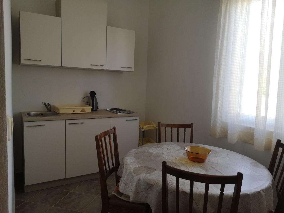 Apartman Nea Нин Экстерьер фото